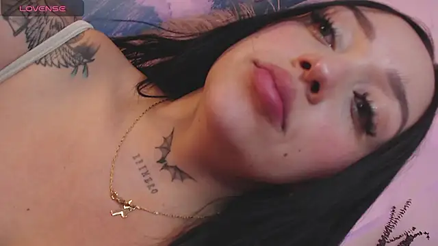 ViolettaHotLatin_
