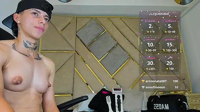 AmberAdams_