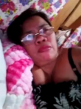 Huge_mama69