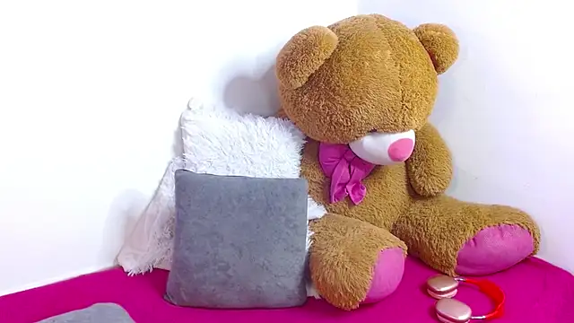 sophia_cute1_1