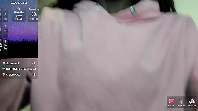 Sara_Naugty
