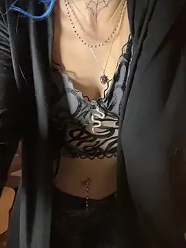 Mia420-