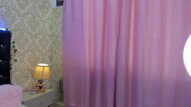 Selena_Monroe_