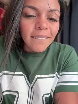 charly_ (F young) - Big squirt