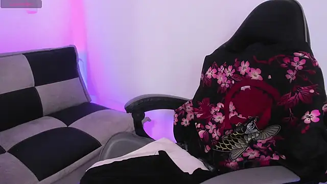 gwenhazel - GwenHazel's free webcam - UK Sex Cams