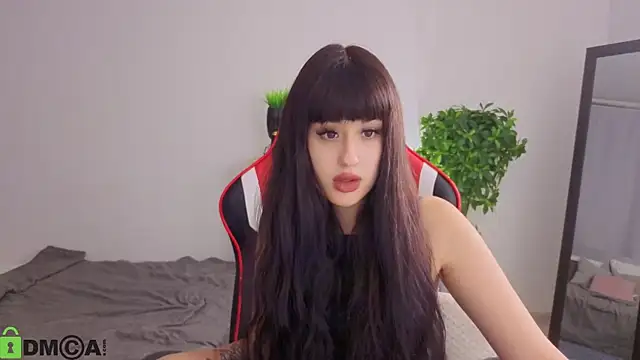 Erika Peach (Erika_peach)