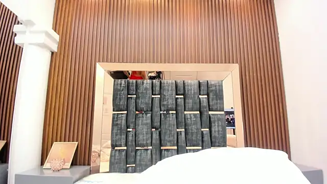  olivia_pearl_ chat room