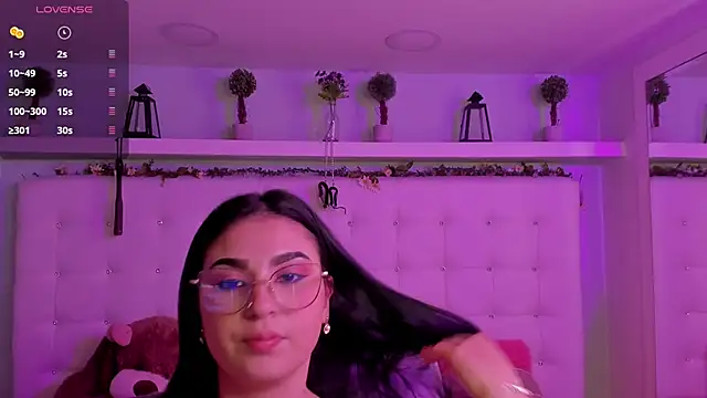 venus_bliss - Venus_Bliss's free webcam - UK Sex Cams