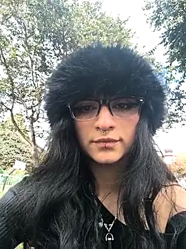  Lila_Desiree chat room