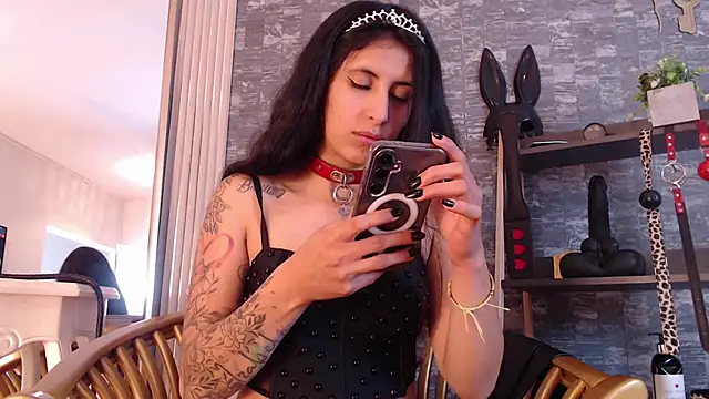  BondageGirl_Ks chat room