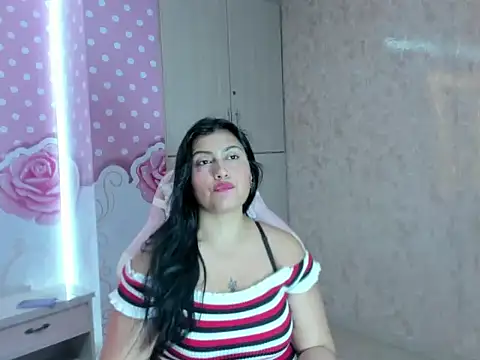  Emily_Fetich chat room