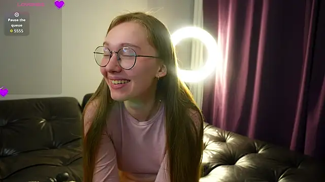  HarrietGeorge chat room