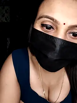 Horny_Shalu