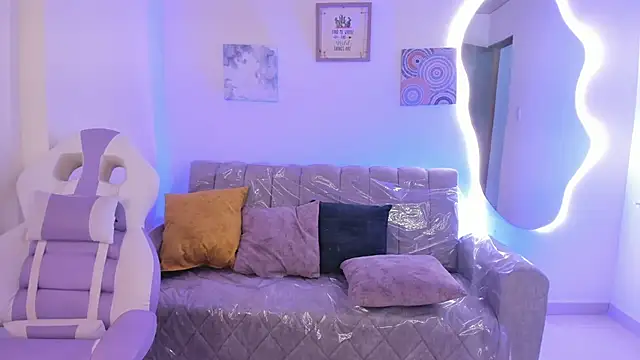 Charlotte_cowell_sub1_