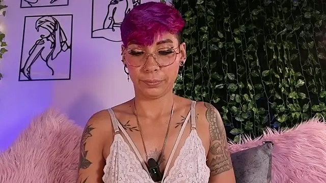 MiaMorgan_