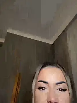 KirstieVegas