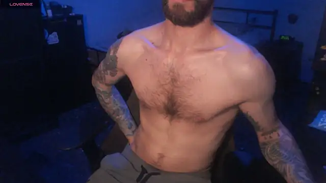 SexxxyLouis