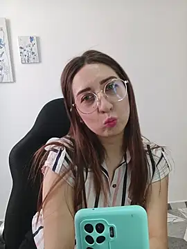 susy__06 - SUSY__06's free webcam - UK Sex Cams