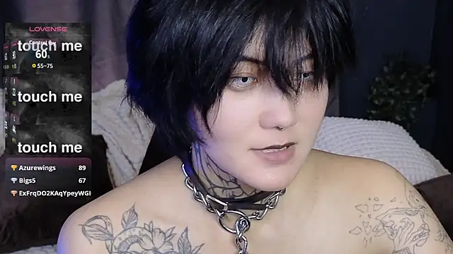 ravens_nest - Ravens_Nest's free webcam