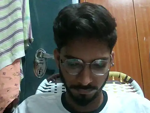  vikranthLong chat room