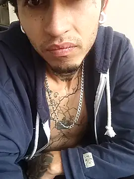 tattoboy19cm - Tattoboy19cm's free webcam - UK Sex Cams