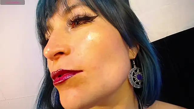 alicia_moom