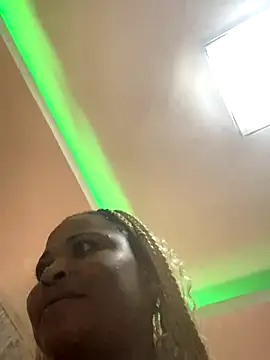 BQueen223