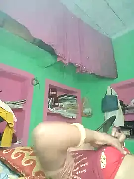 Hot_bhomihh4