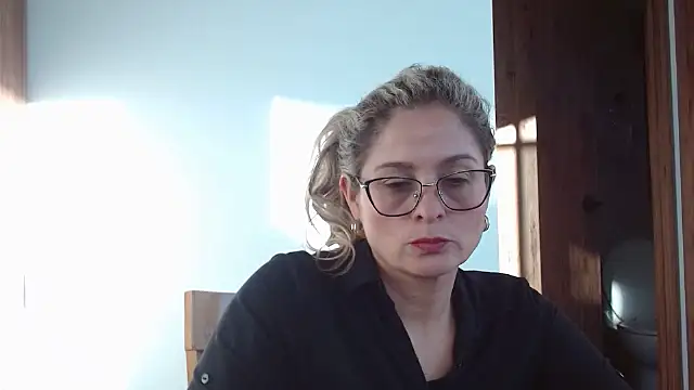 linda-mature43