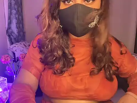 Telugu_dreamgirl_maaya