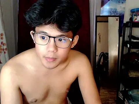 twink_asianbunny