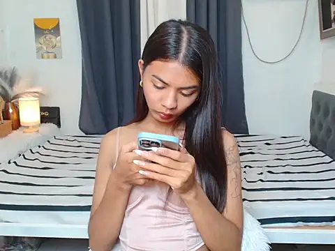 carawang - Carawang's free webcam - UK Sex Cams