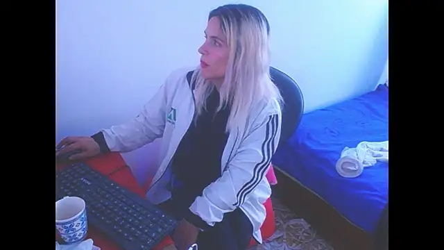 mystica_25