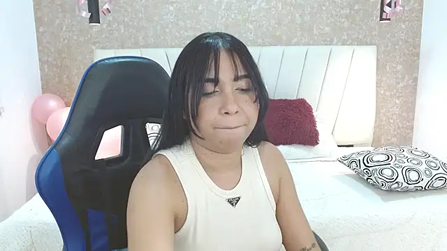 AliceSmiith_
