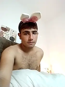 ares_alpha - Ares_Alpha's free webcam - UK Sex Cams