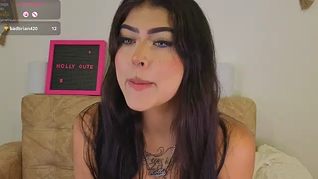 hollycute__ - Hollycute__'s free webcam