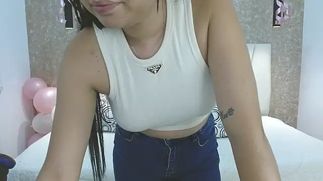 AliceSmiith_