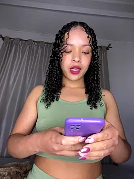 Yasmin777_