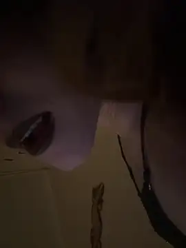 pleasedontpressaredburton
