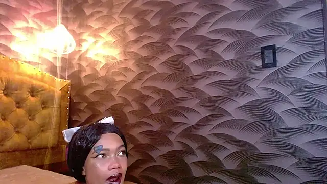 CrystalBrooke3x