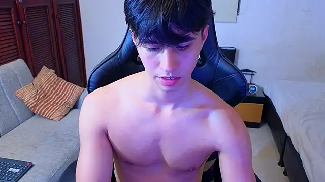  carl_dixon chat room