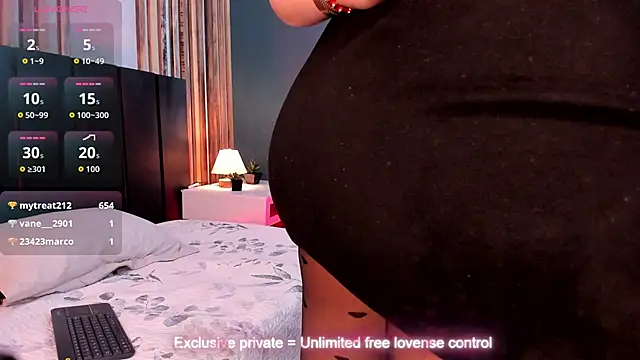janne_lee - Janne_lee's free webcam - UK Sex Cams