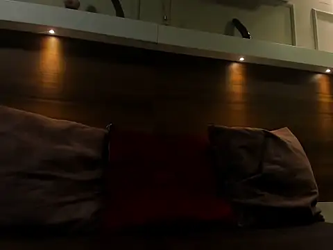 ariadnaharper - AriadnaHarper's free webcam - UK Sex Cams