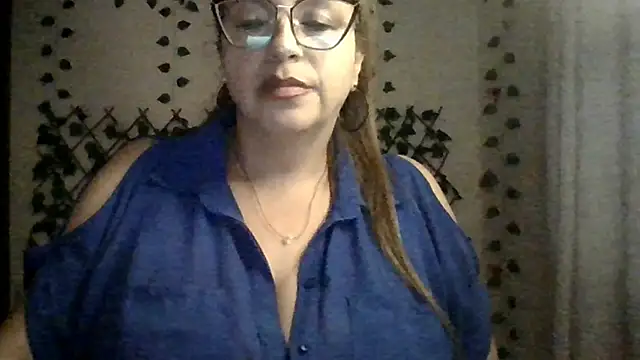 rossanalionheart - RossanaLionheart's free webcam