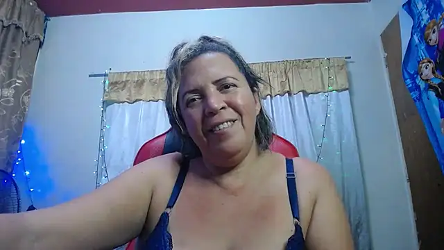 alina_maturehot