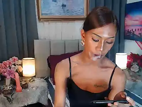 tarah_ebony - Tarah_Ebony's free webcam - UK Sex Cams