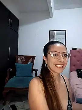  Venus-Wood chat room