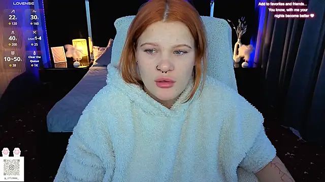 Clumsy_Nana live cam screenshot females from Ukraine on Bagaboante — Live Sex Chat & Cams