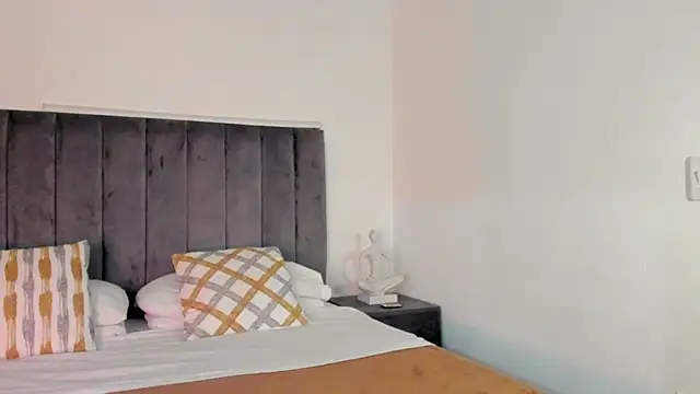 noahlux - NoahLux's free webcam - UK Sex Cams