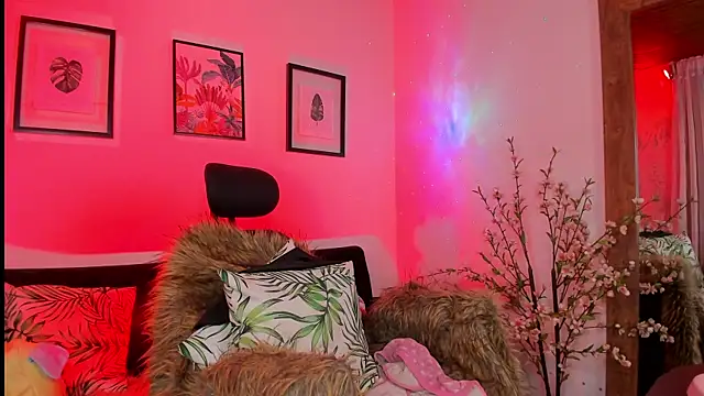 _gia_rose - _gia_rose's free webcam - UK Sex Cams